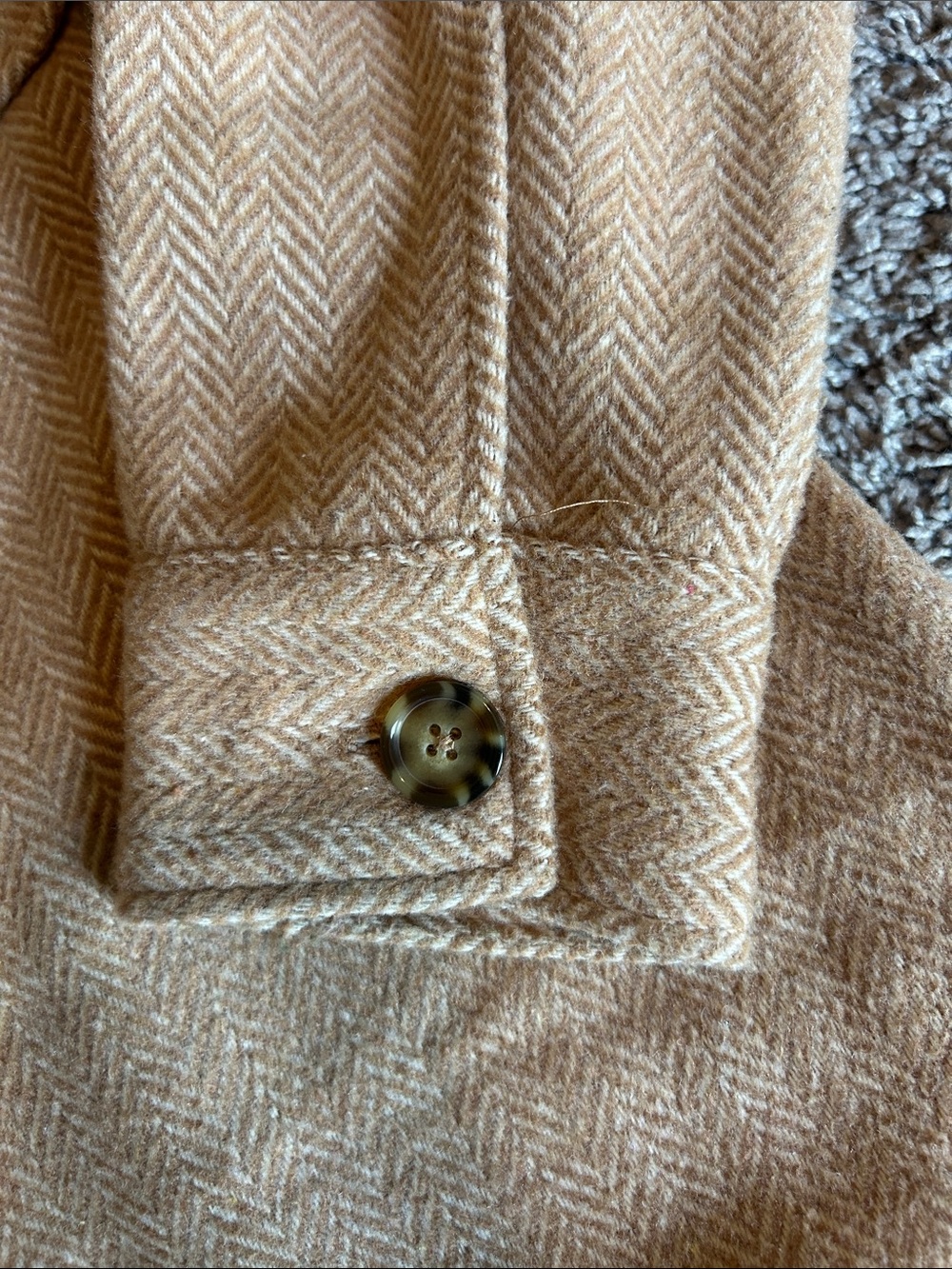 Time and Tru Tan and Cream Herringbone Shirt Jacket - Picture 5 of 5